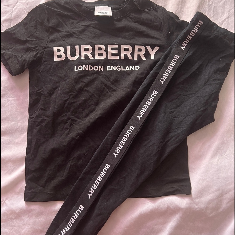 Burberry Top & Bottom